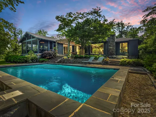 Landrum, SC 29356,11 Hearthstone LN