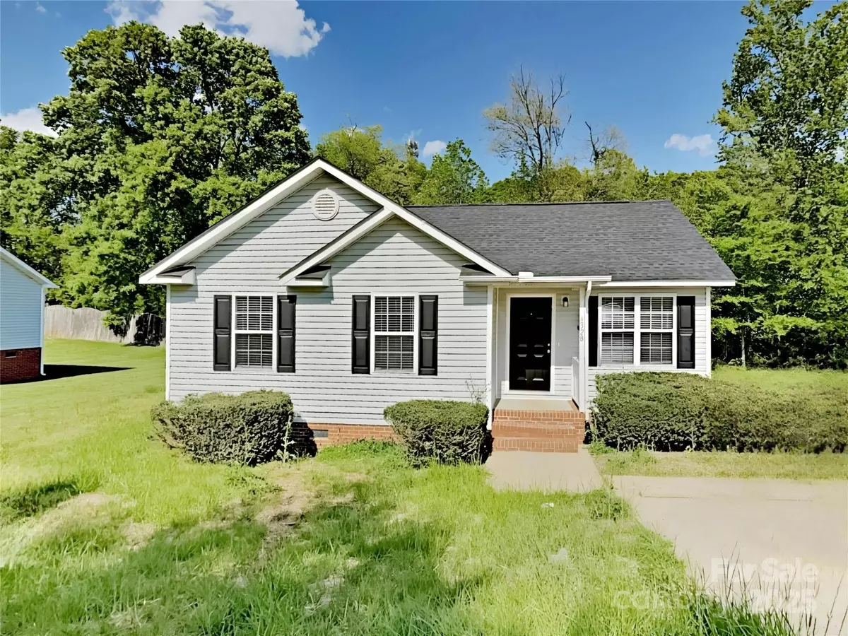 Charlotte, NC 28216,4328 Frank Vance RD
