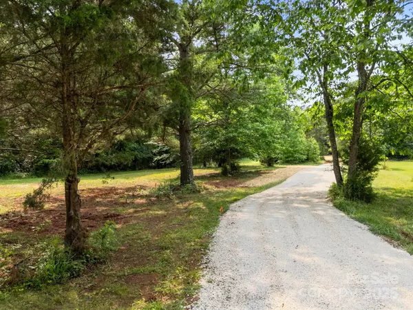 Davidson, NC 28036,1788 Shearers RD