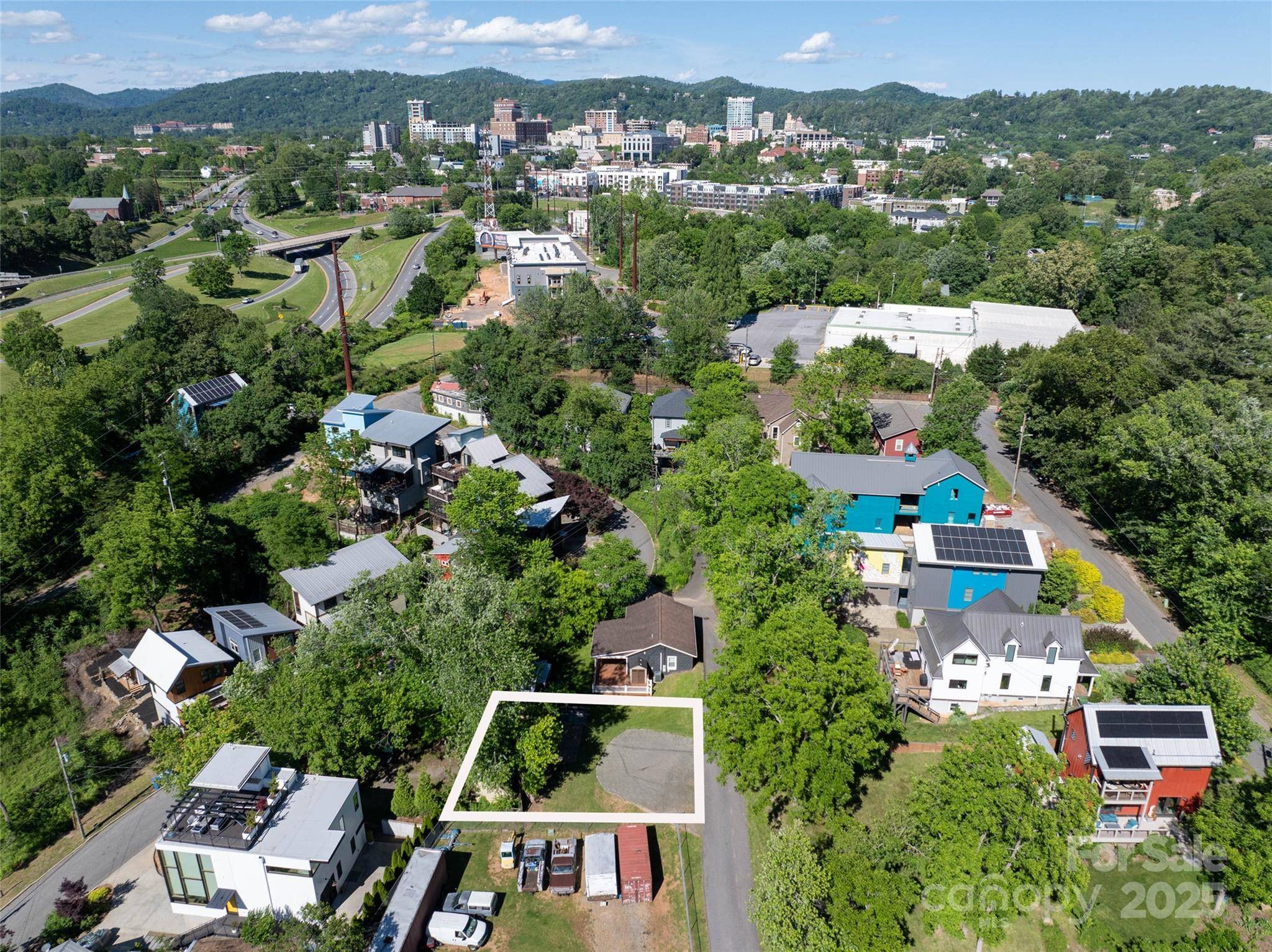 99999 Park PL, Asheville, NC 28801