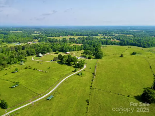 Rutherfordton, NC 28139,333 Lambs Grill RD