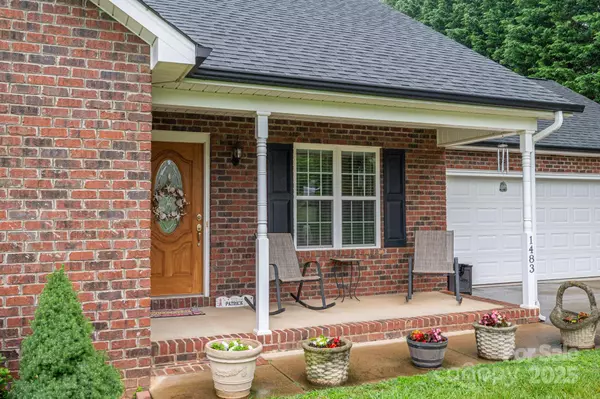 Lincolnton, NC 28092,1483 Dawnview LN