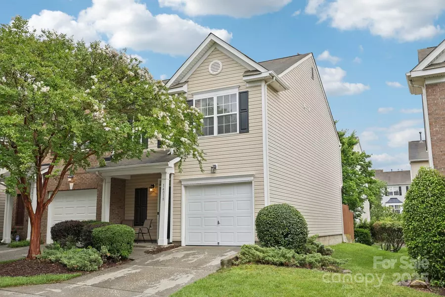 14018 Drake Watch LN, Charlotte, NC 28262