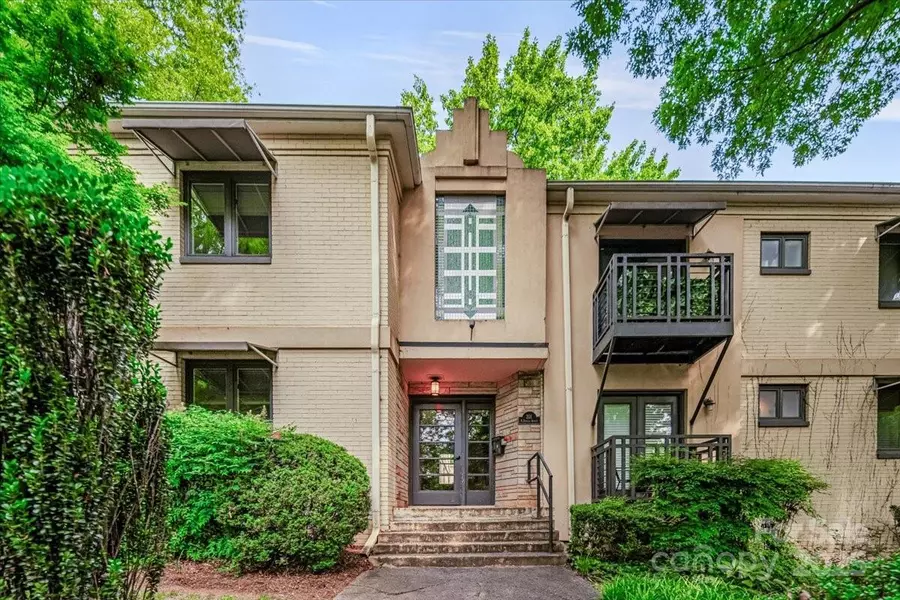 201 N Dotger AVE #C8, Charlotte, NC 28207