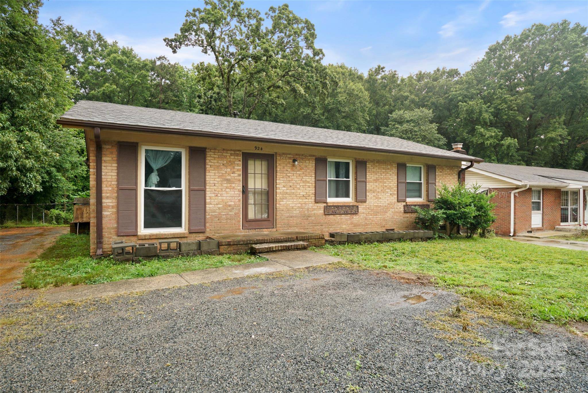 Charlotte, NC 28214,924 Carrington DR