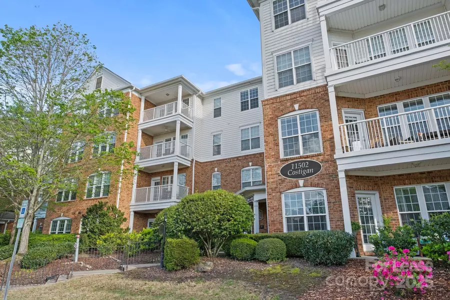 11546 Costigan LN, Charlotte, NC 28277