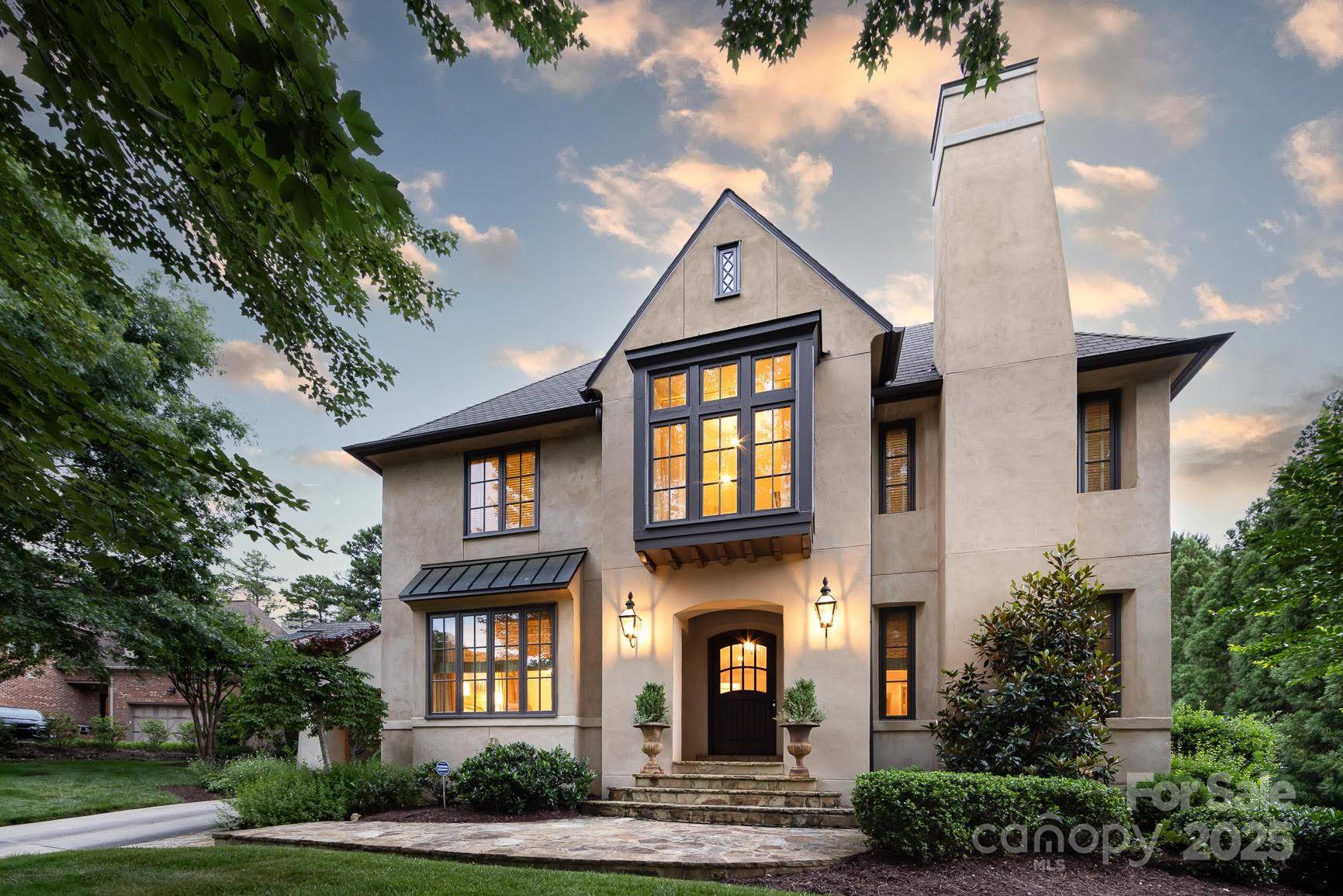 1728 Shadow Forest DR, Matthews, NC 28105
