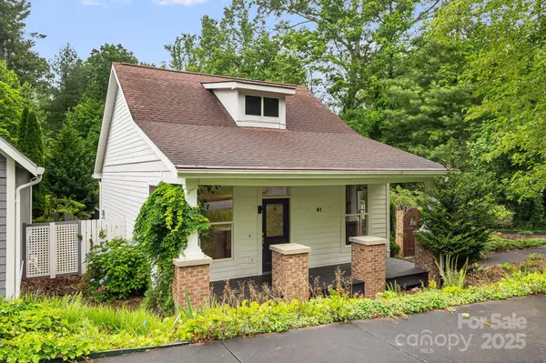 Flat Rock, NC 28731,41 Town CIR