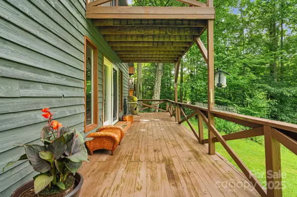 Waynesville, NC 28785,24 Cataloochee LN
