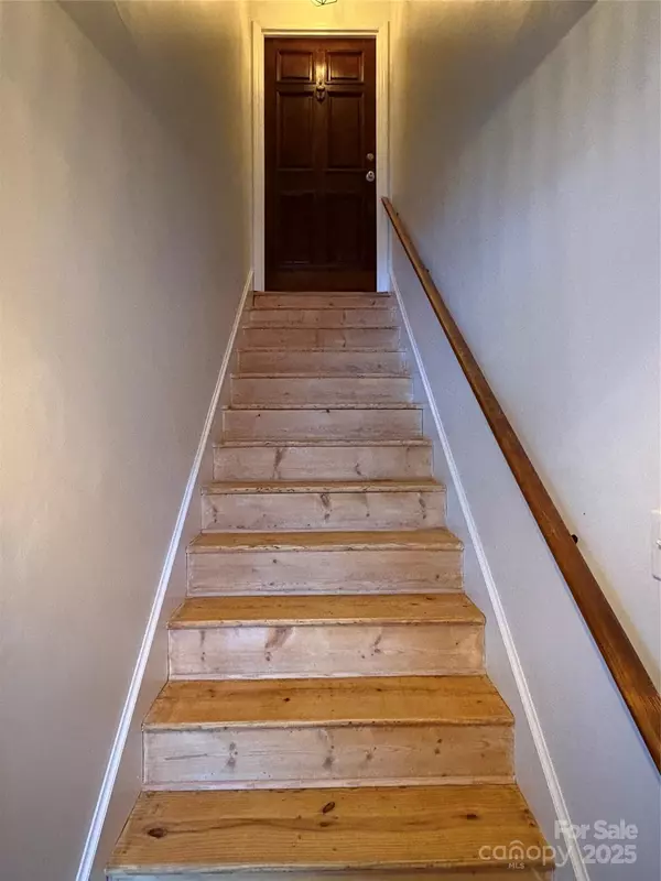 Gastonia, NC 28054,1208 E Franklin BLVD