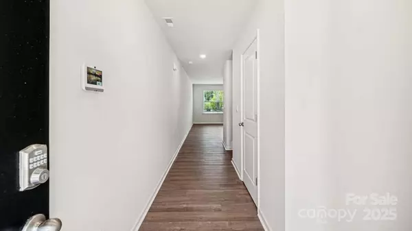 Charlotte, NC 28262,5908 Faron WAY