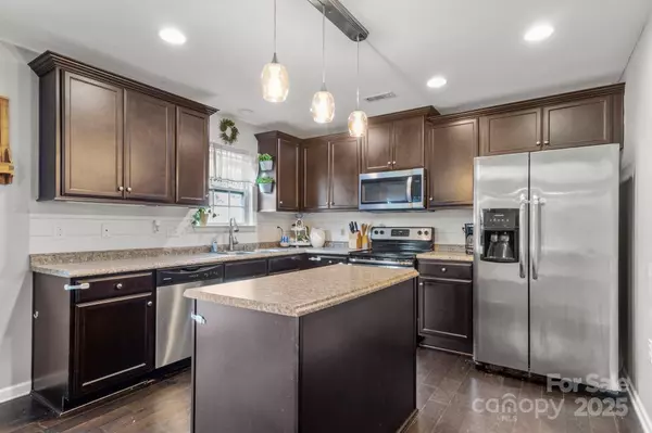 Concord, NC 28027,1398 Kent Downs AVE SW #52