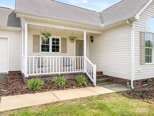 Monroe, NC 28110,7006 Lone Eagle DR ##18