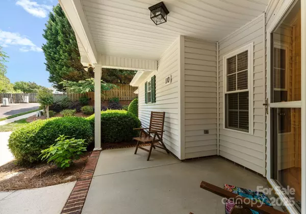 Mooresville, NC 28117,110 Whitehall DR