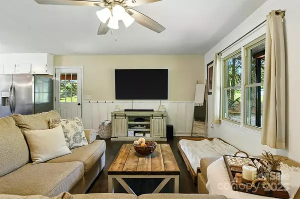 Granite Falls, NC 28630,5378 Westwood DR