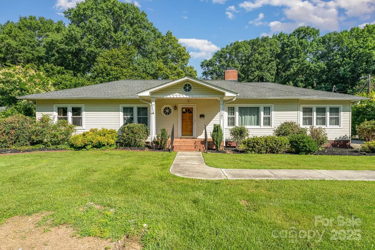 Gastonia, NC 28054,1107 Fairfield DR