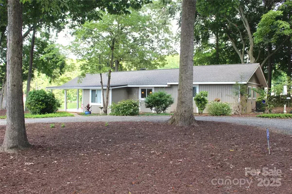 Mooresville, NC 28117,114 Caraway LN