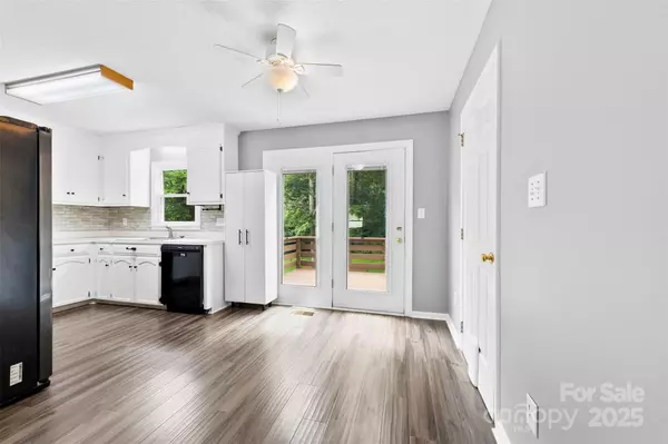 Gastonia, NC 28054,328 Pamela ST