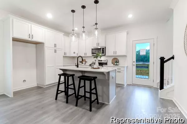 Lancaster, SC 29720,10339 Lakeshore DR #85
