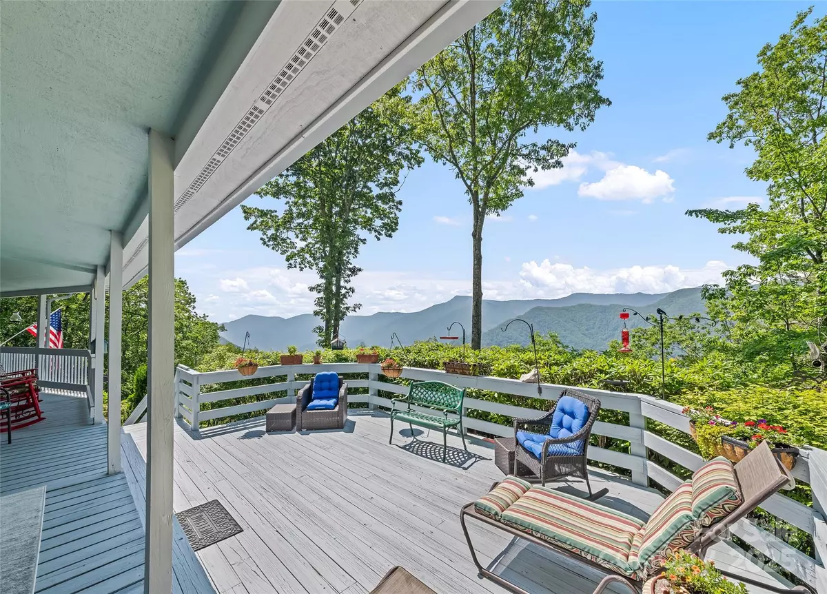 Maggie Valley, NC 28751,724 Pless Underwood RD