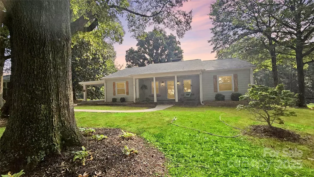 415 S Central AVE, Locust, NC 28097