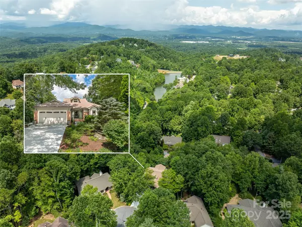 Hendersonville, NC 28791,350 W Shay CIR