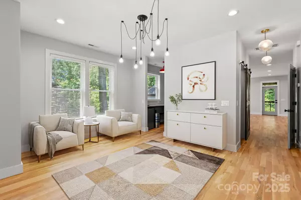 Asheville, NC 28806,83 Talmadge ST