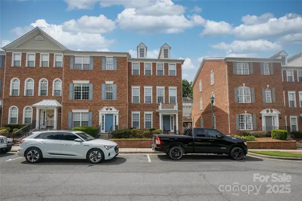 Charlotte, NC 29277,11123 Waxberry DR