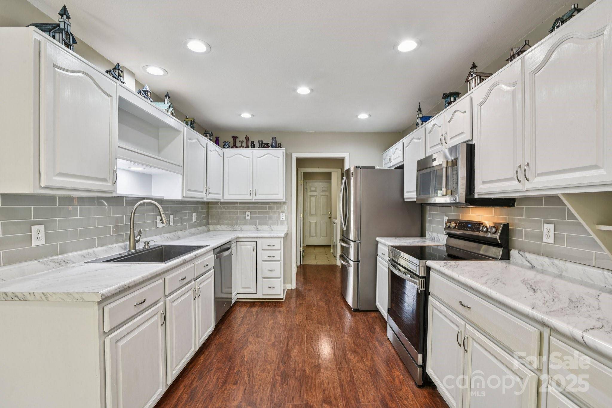 Fletcher, NC 28732,343 Stonehollow RD