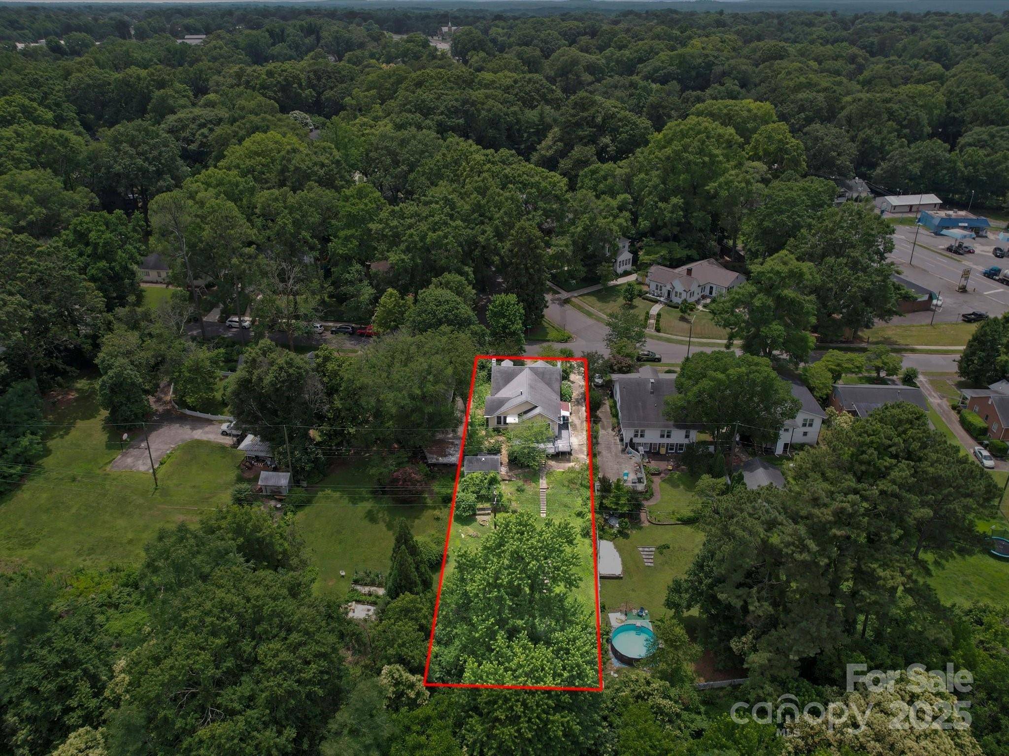 Gastonia, NC 28052,412 Dale AVE