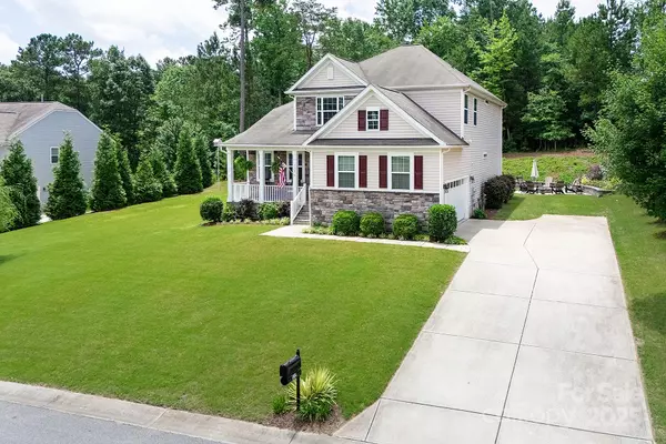 Clover, SC 29710,512 Rosebush LN