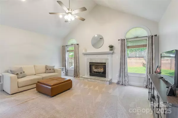 Rock Hill, SC 29732,2079 Audubon DR