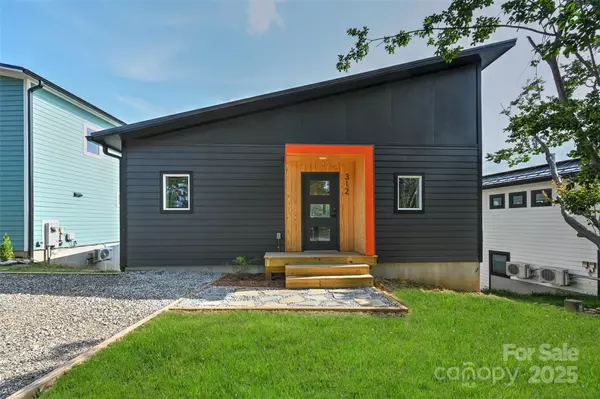 312 Emma RD, Asheville, NC 28806