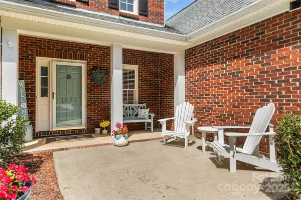 Matthews, NC 28105,1624 Moonstone DR