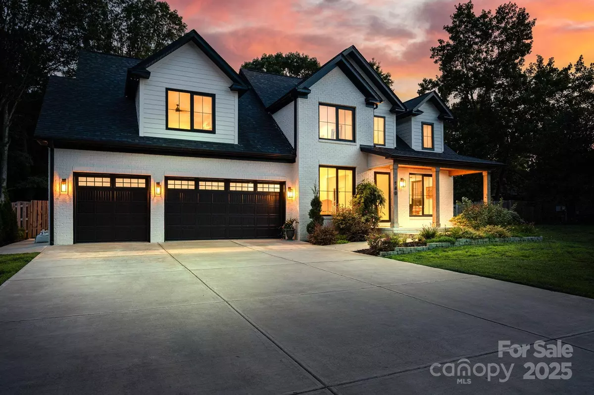 Lincolnton, NC 28092,140 Robin RD