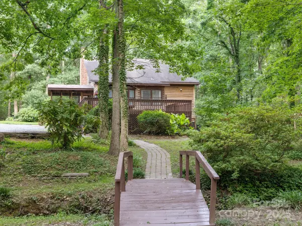 Monroe, NC 28110,715 White oaks CIR