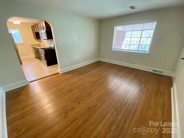 Charlotte, NC 28203,1708 Dilworth RD W #7