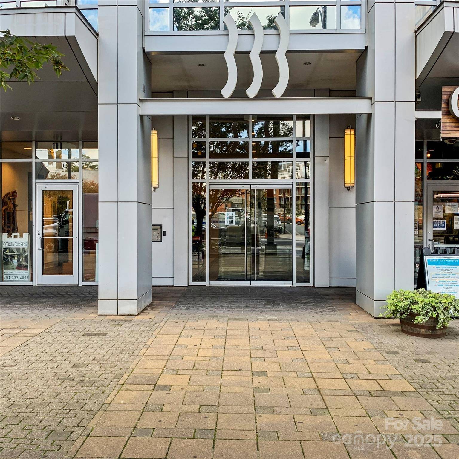 Charlotte, NC 28202,333 W Trade ST #1106