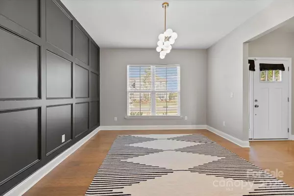 Charlotte, NC 28278,12205 Hollinhope DR