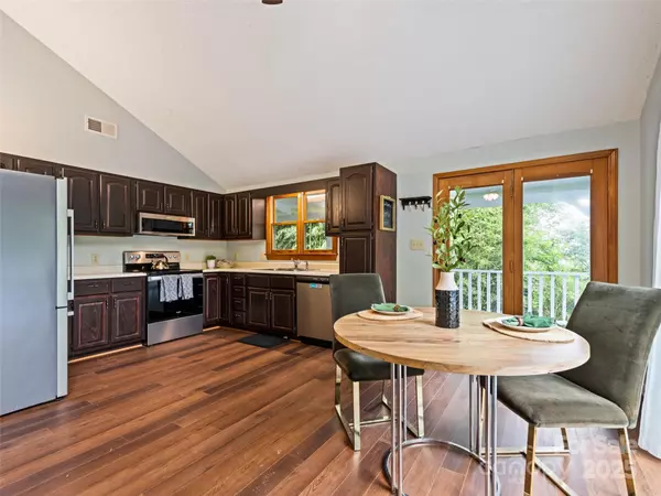 Sylva, NC 28779,848 Eagles Ridge RD