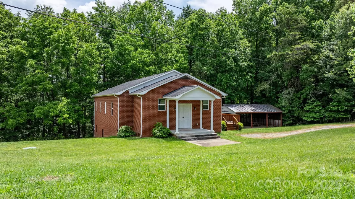 Lenoir, NC 28645,1844 Bellcroft LN