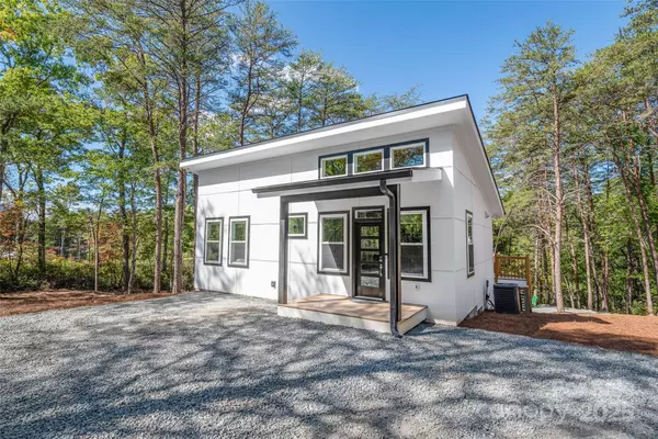 Lake Lure, NC 28746,163 Hawk Hollow DR