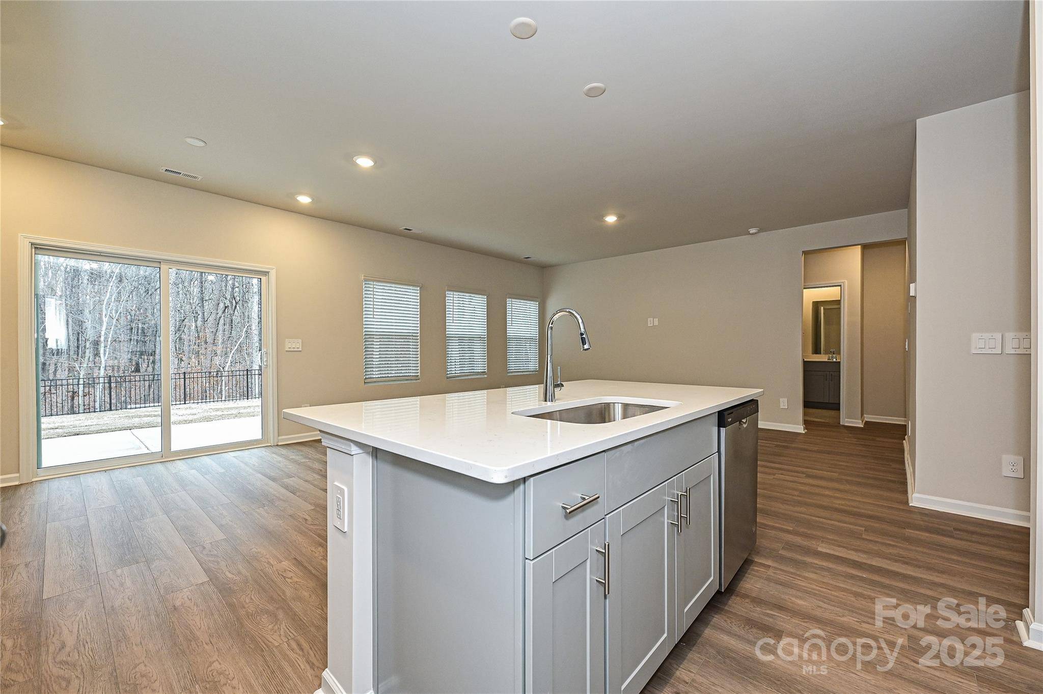 Newton, NC 28658,2142 Sunflower CIR