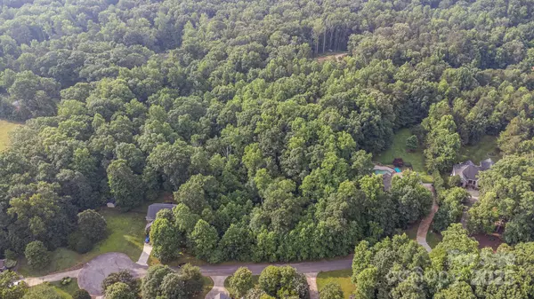 524 Shady Oaks DR, Stanley, NC 28164