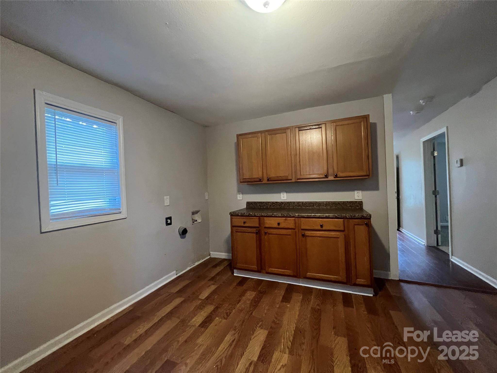 Gastonia, NC 28052,326 Pryor ST