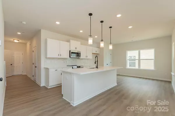 Salisbury, NC 28144,1266 Langston LN