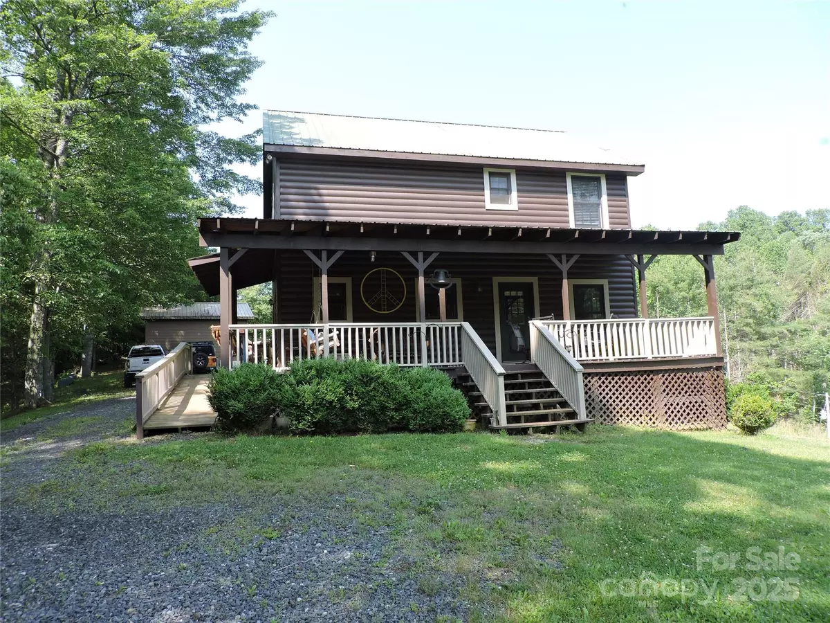 Bakersville, NC 28705,674 Johnson's River Bend LN