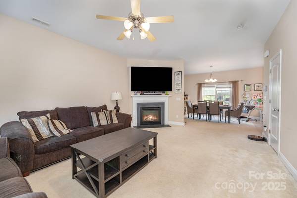 Winston Salem, NC 27127,1720 Timber Cove CT
