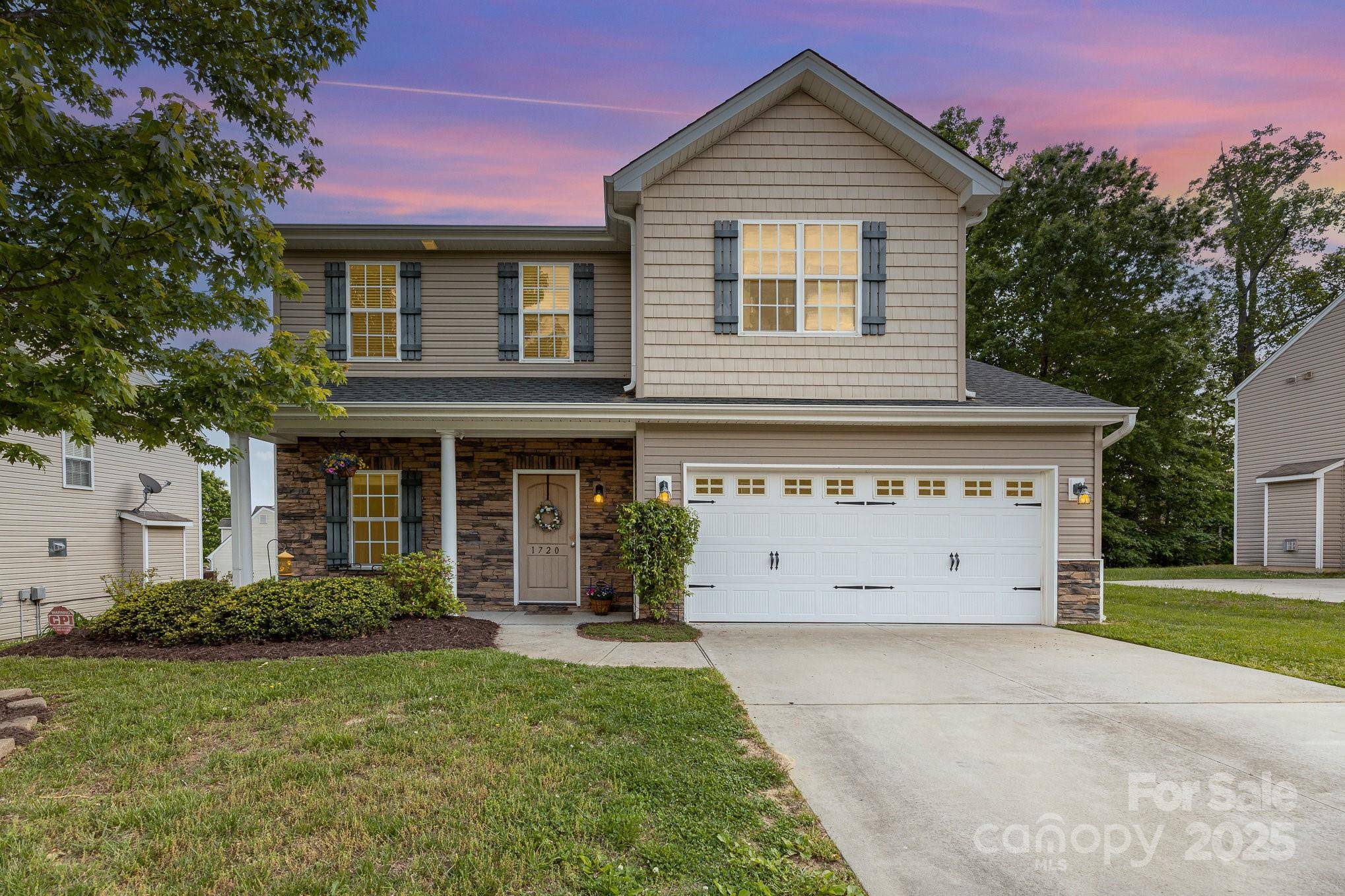 1720 Timber Cove CT, Winston Salem, NC 27127