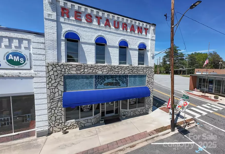 102 Linville ST, Morganton, NC 28655